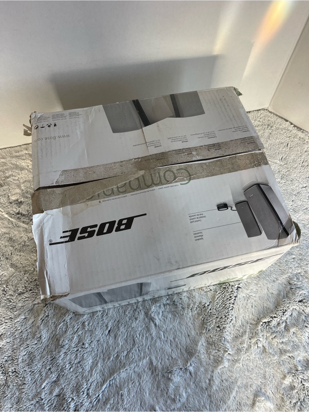 Bose Companion 20 Multimedia Speaker System - Picture 2 of 5